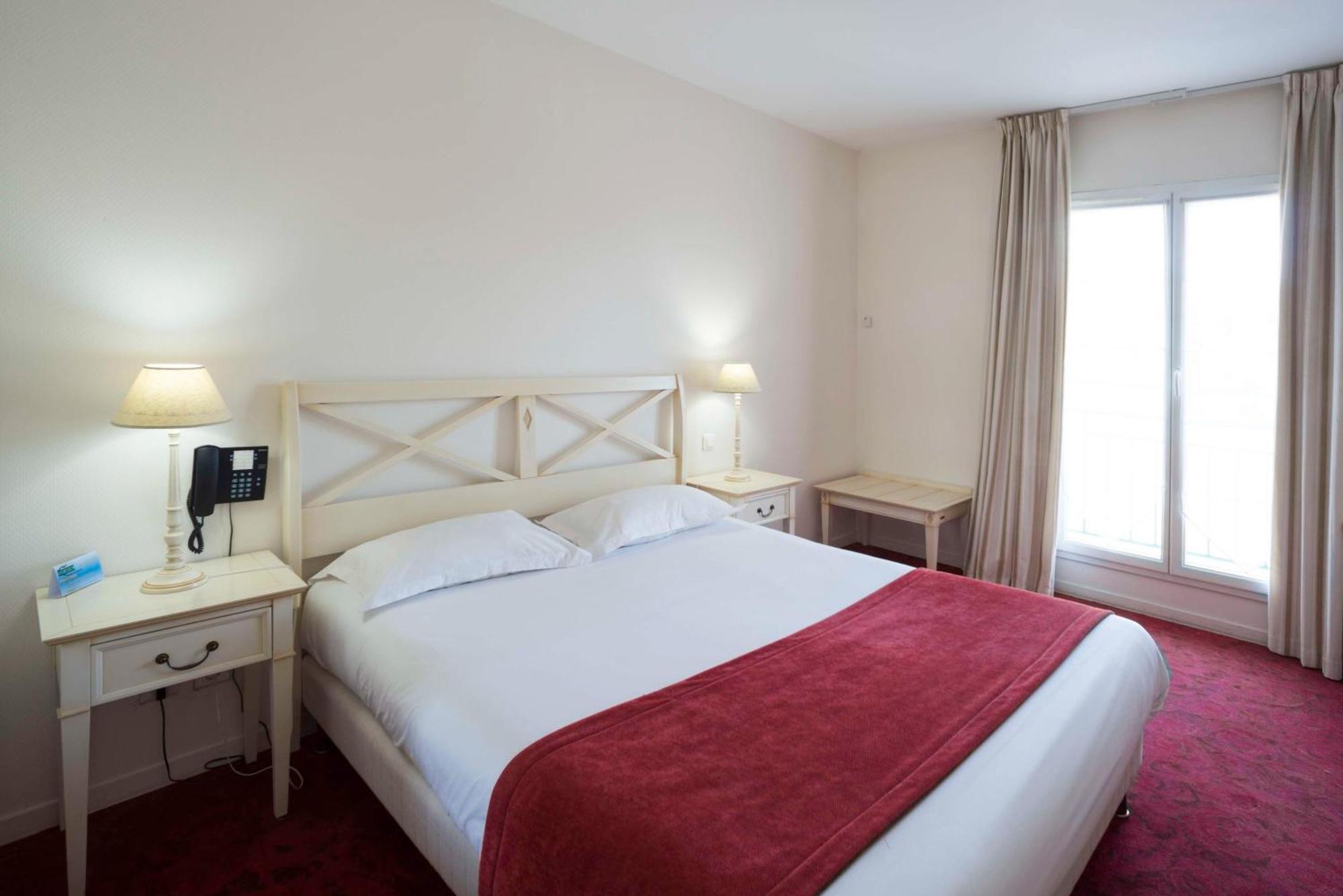 Brit Hotel Du Perche Nogent-le-Rotrou Εξωτερικό φωτογραφία
